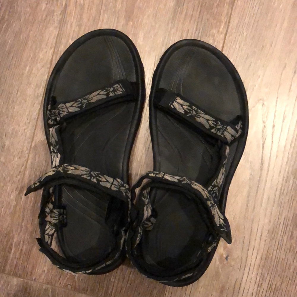 Women’s Teva Hurricane XLT